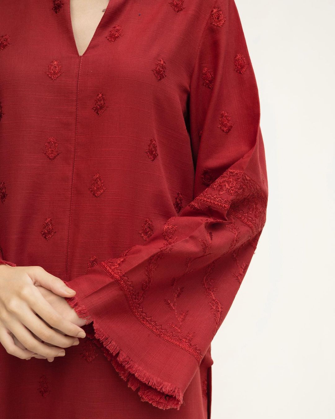2-Piece Lawn Stitched Embroidered Outfit